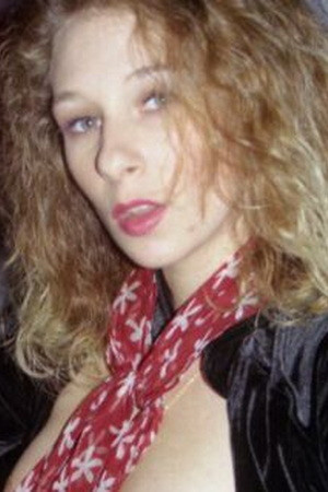 Stephanie Bon portrait