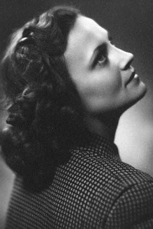Velta Līne portrait