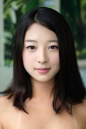 Miho Nakazato portrait