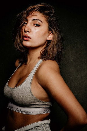 Ava Bodnar portrait