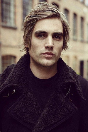 Charlie Simpson portrait