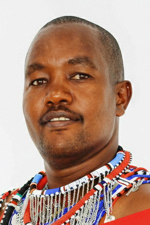 Amos Leuka portrait