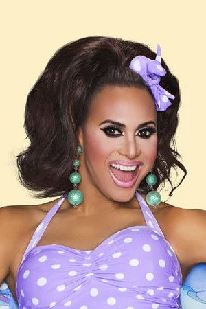 Naysha Lopez portrait