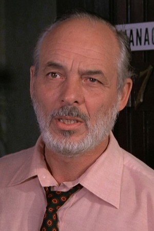 Victor Izay portrait