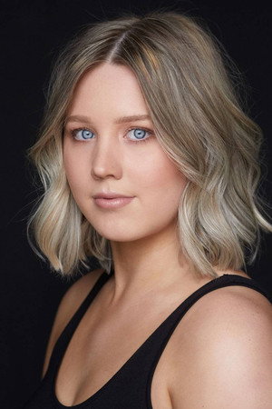 Stephanie Castles portrait
