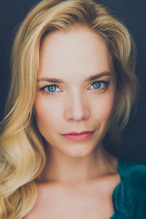 Caitlin Mehner portrait