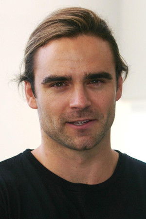 Dustin Clare portrait