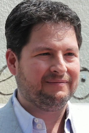 Víctor Miranda portrait