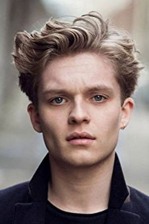 Tom Glynn-Carney portrait