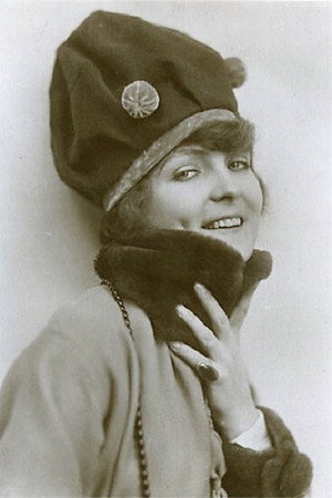 Gilda Langer portrait