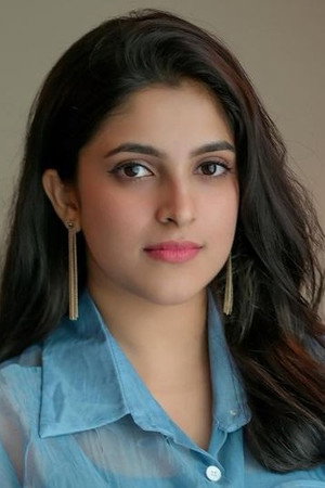 Meenakshi Dinesh portrait