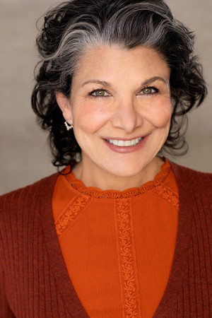 Lori Allen Thomas portrait