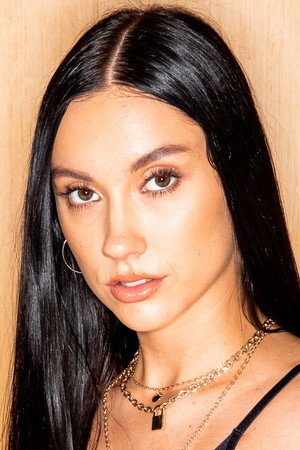 Jazmin Luv portrait