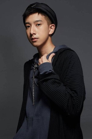 Phisith Nimit Samanjit portrait
