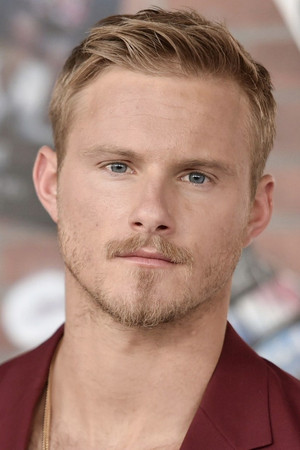 Alexander Ludwig portrait