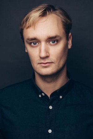 Lue Støvelbæk portrait