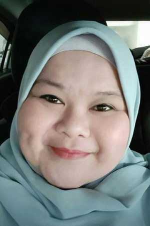 Syanie Hisyam portrait