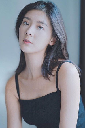 Jennifer Yu portrait