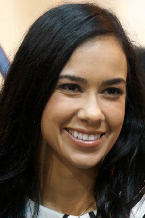 April Jeanette Mendez portrait