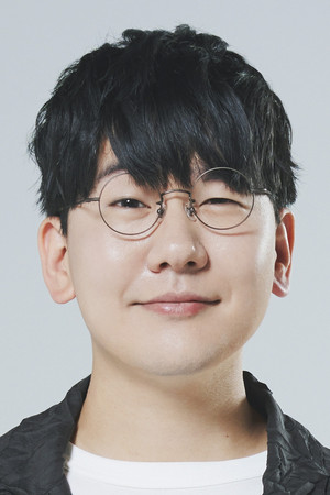 Natsuki Hanae portrait