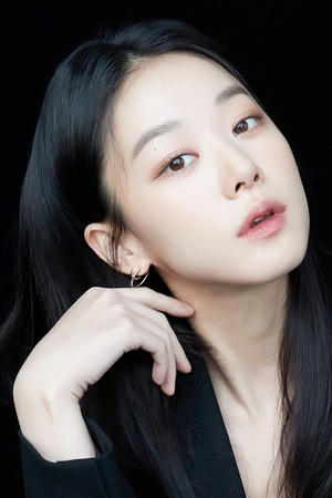 Lee Ju-myoung portrait