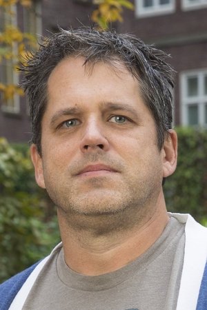 Jeff Tremaine portrait