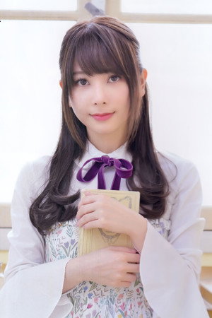 Risa Taneda portrait