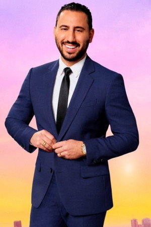 Josh Altman portrait
