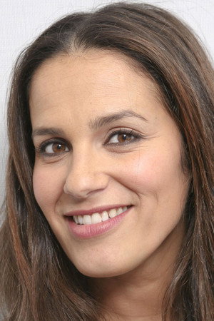 Elisa Tovati portrait