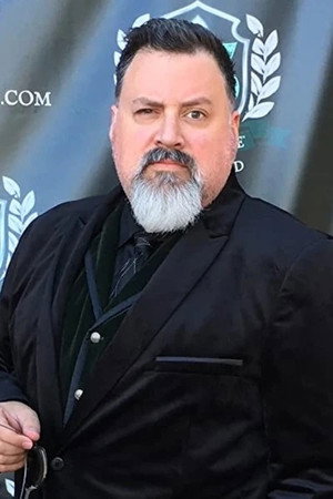 Loren Hoskins portrait