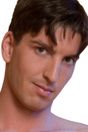 Adam Hanks portrait