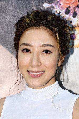Tavia Yeung portrait