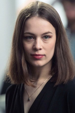 Paula Beer portrait