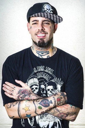 Tico Santa Cruz portrait