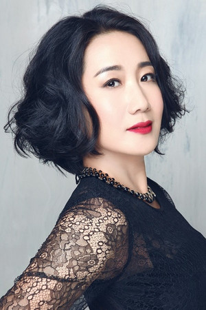 Guo Hong portrait