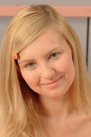 Shelby Veronika portrait