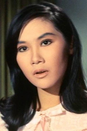 Maggie Lee portrait