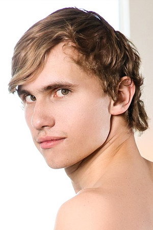 Darron Bluu portrait