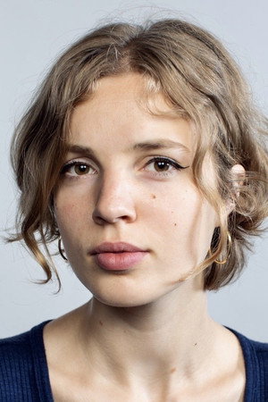 Alix Henzelin portrait