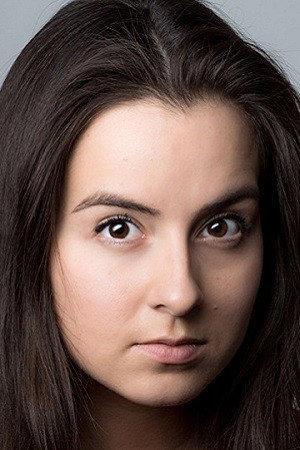 Mariel Chledowska portrait