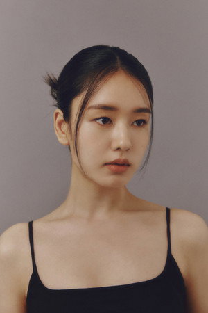 Ahn Eun-jin portrait