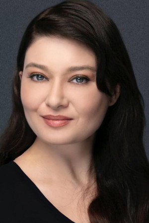 Nurgül Yeşilçay portrait