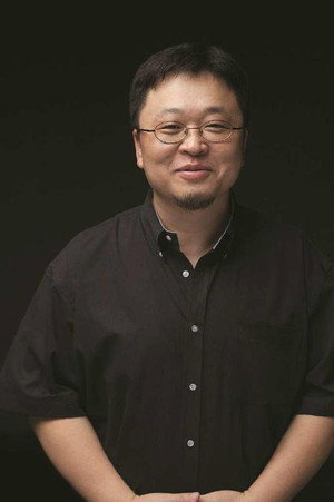Luo Yonghao portrait