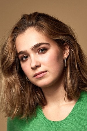 Haley Lu Richardson portrait