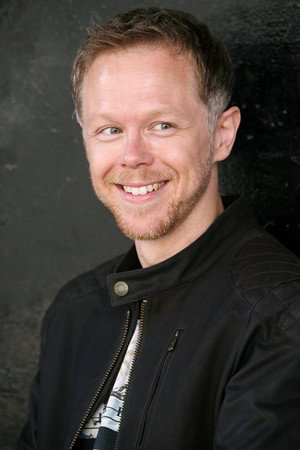 Steven Kynman portrait