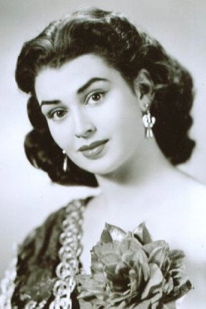 Laurette Luez portrait