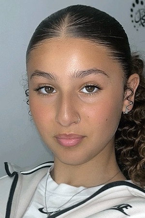 Emma Boumali portrait