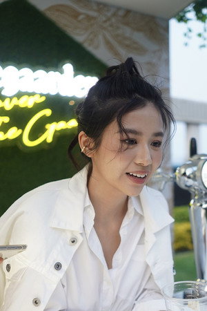Renci Yeung portrait