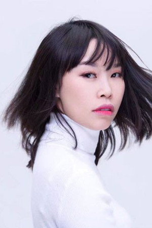 Liao Juan portrait