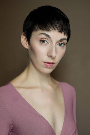 Geneviève Lowe portrait